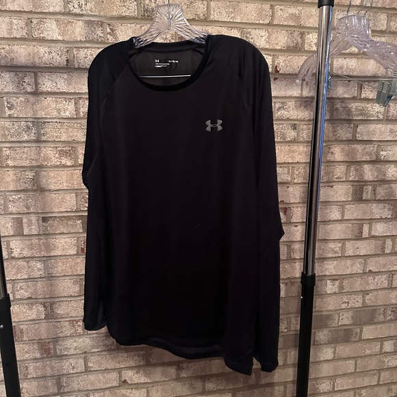 Under Armour Black Long Sleeve Athletic Top - Men's XL - Picture 1 of 2